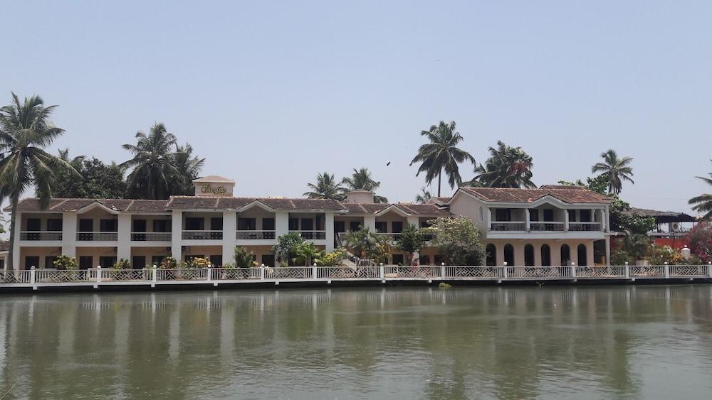 Hotel Riverside Baga Exterior foto