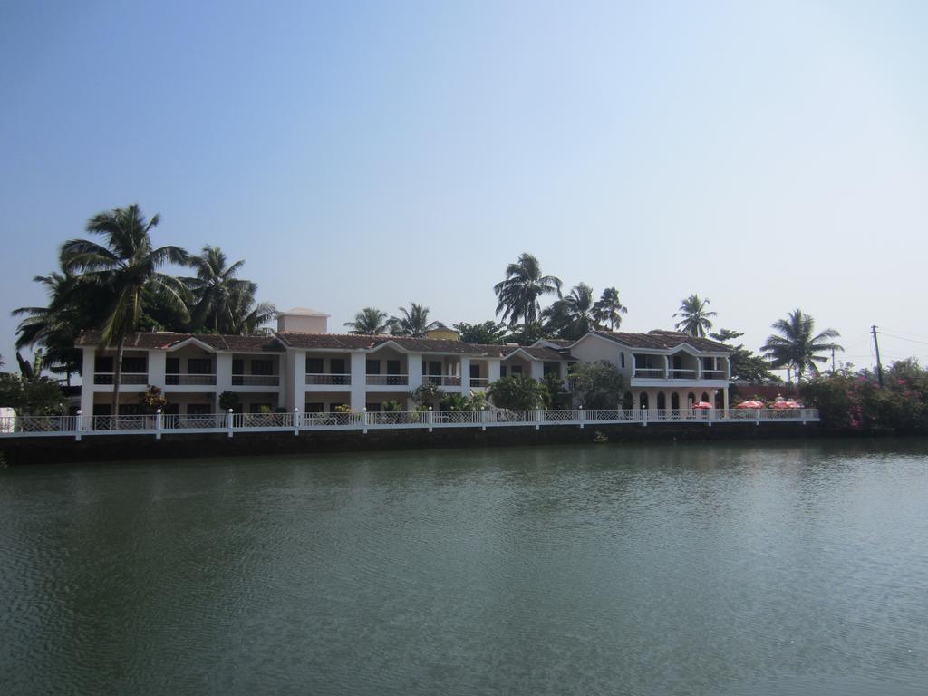 Hotel Riverside Baga Exterior foto