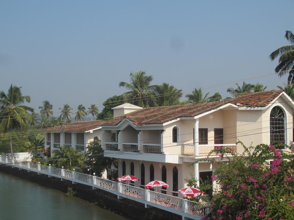 Hotel Riverside Baga Exterior foto