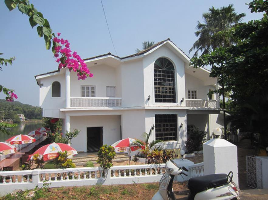Hotel Riverside Baga Exterior foto