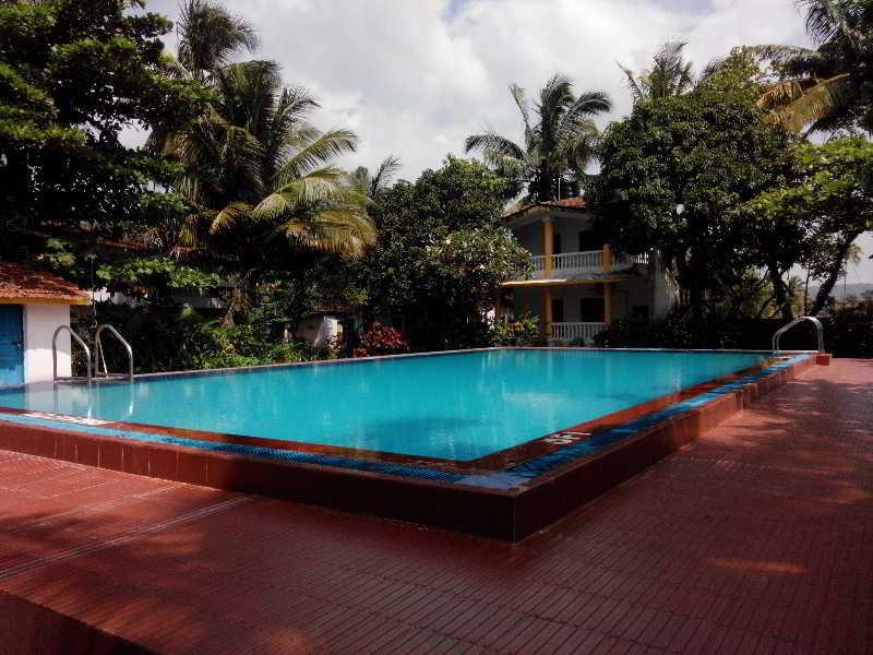 Hotel Riverside Baga Exterior foto