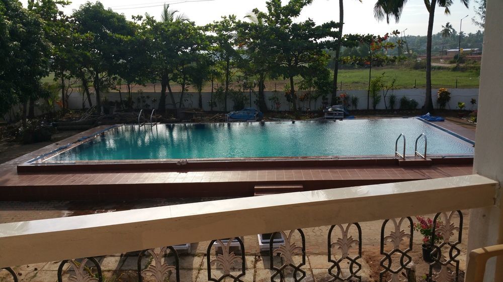Hotel Riverside Baga Exterior foto